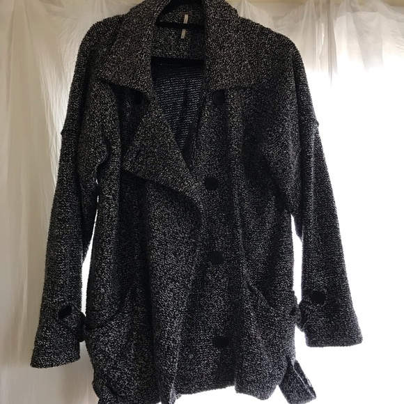 Slouchy Boucle Sweater Coat - Picture 6 of 8